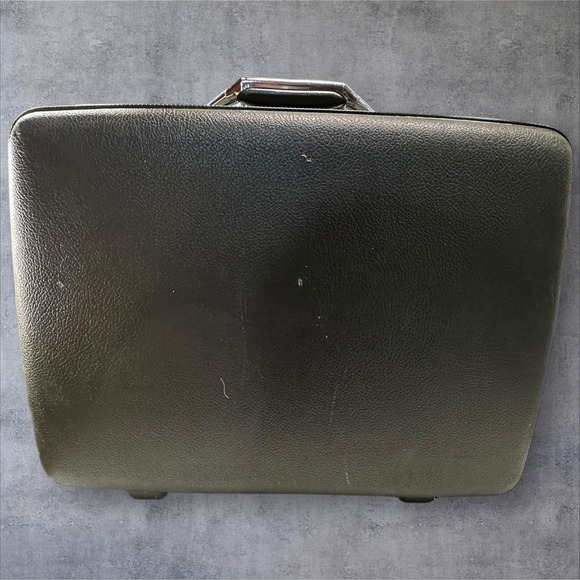 Vintage American Tourister Dark Green Tiara Hard Case Luggage 21 X 15 X 7 - Picture 6 of 12